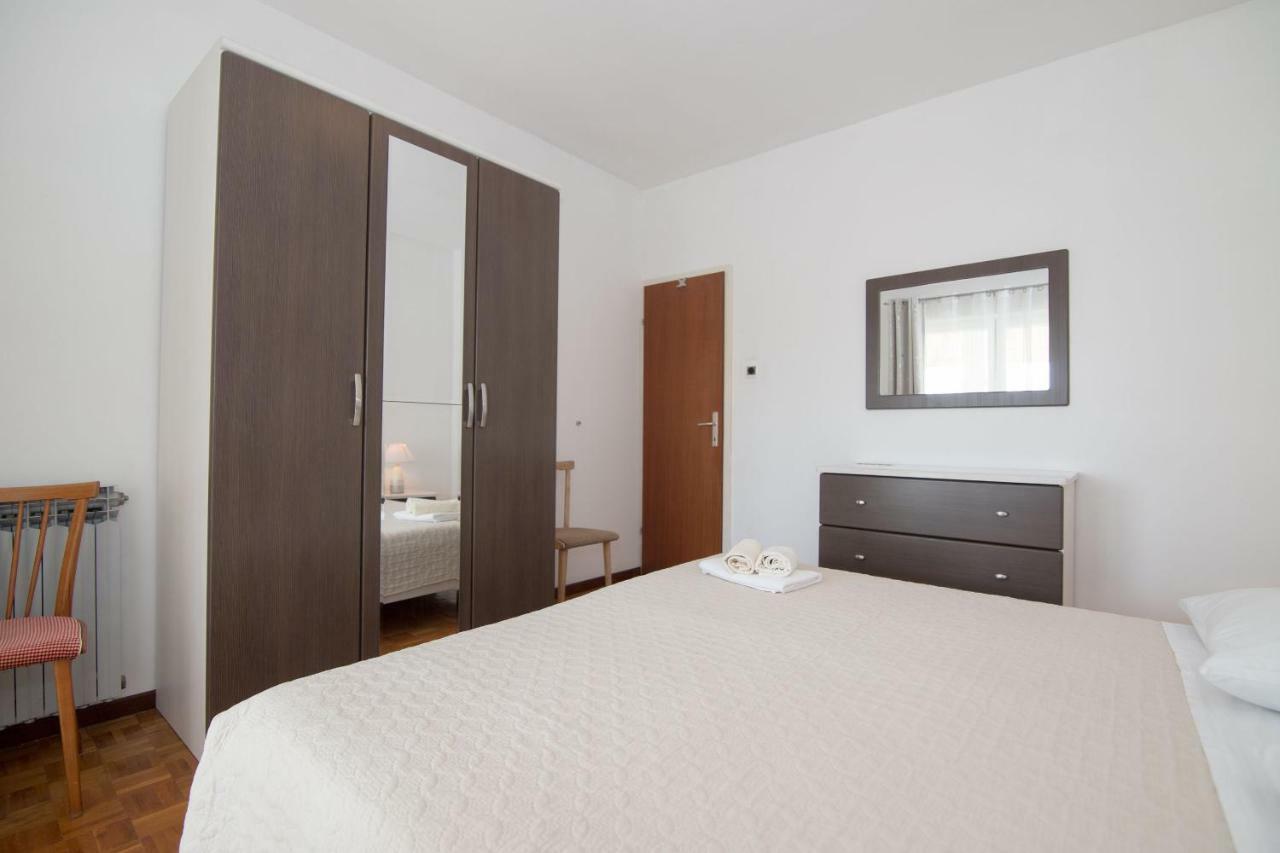 Apartments Grgo Vodice Eksteriør billede